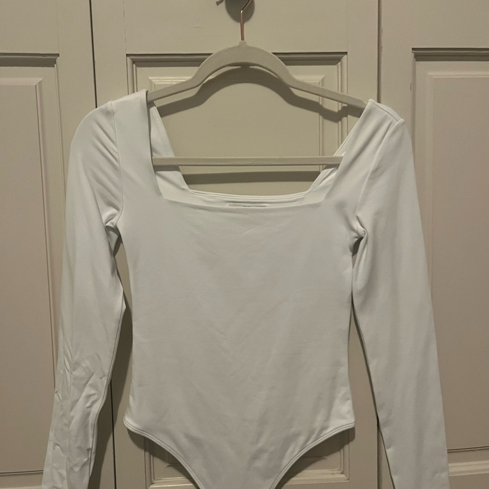 Aritzia White Long Sleeve Bodysuit